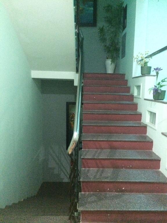 Emt Homestay Hue Vietnam Exteriör bild
